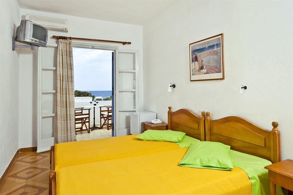 Alexandra Hotel Kamari (Santorini)