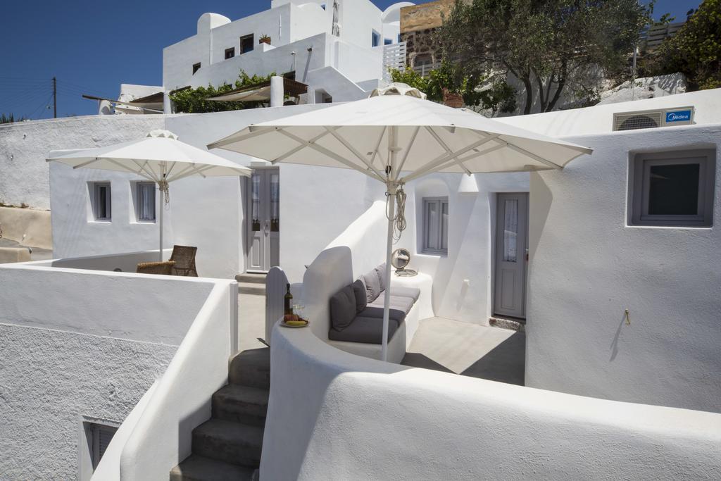Naftilos Oia (Santorini)