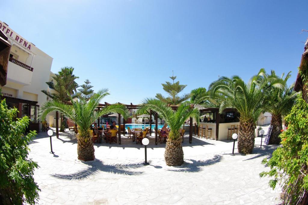 Rena Aparthotel
