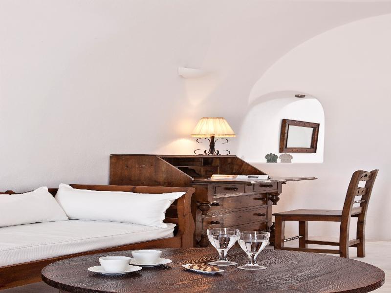 Armeni Luxury Aparthotel