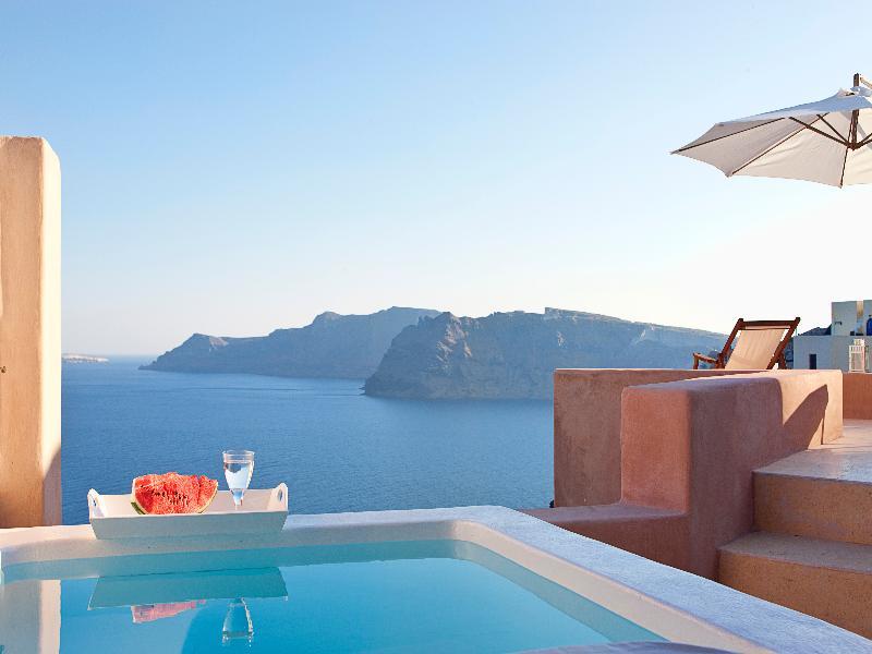Armeni Luxury Aparthotel 4*