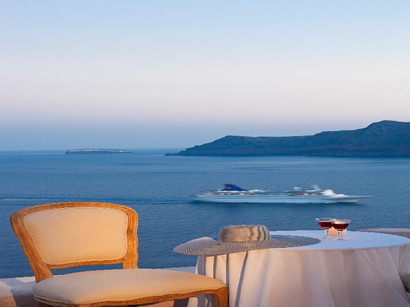 Aparthotel Armeni Luxury 4*