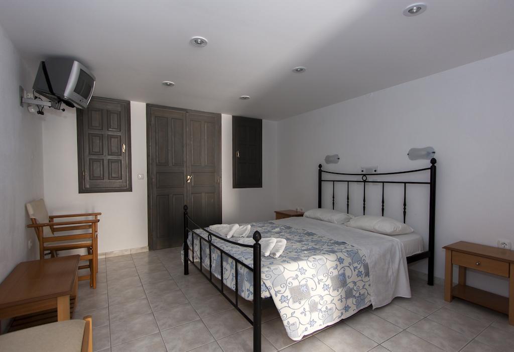 Apartment Dagris Kamari (Santorini)