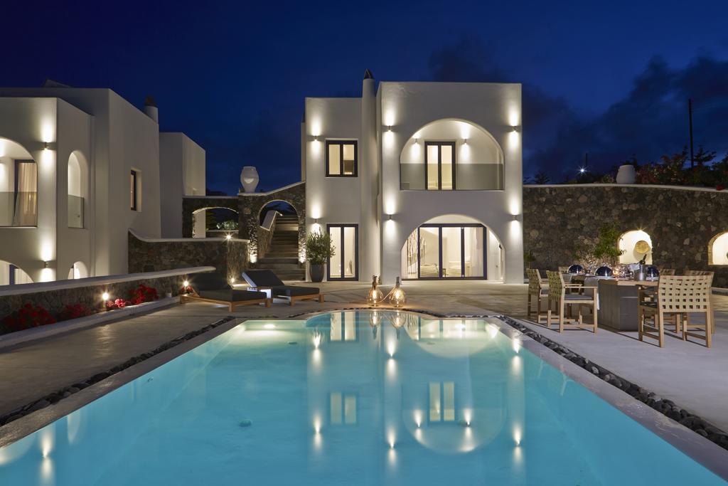 Hideaway Fira (Santorini)