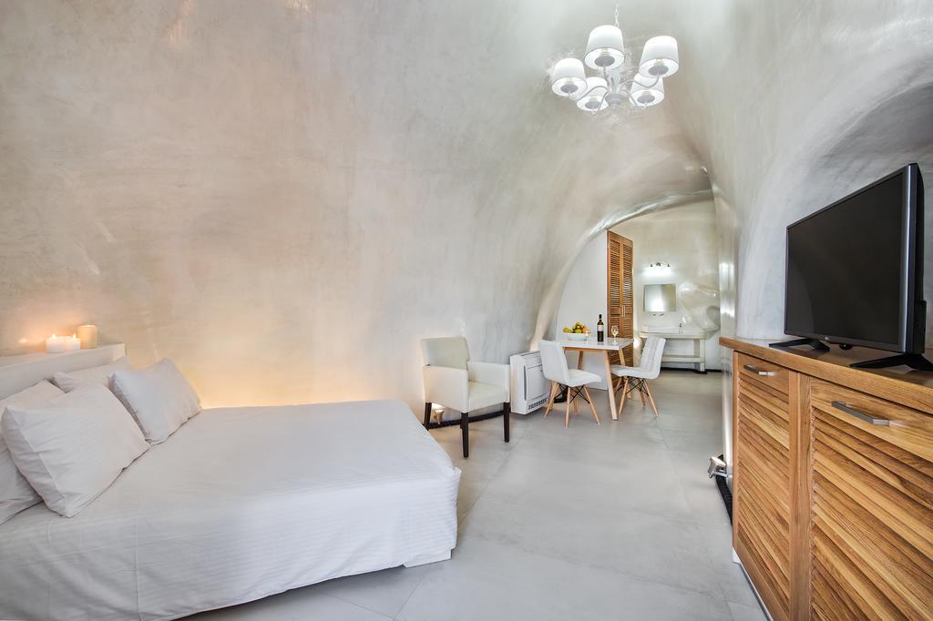 Apartment Spilies By Thireas *