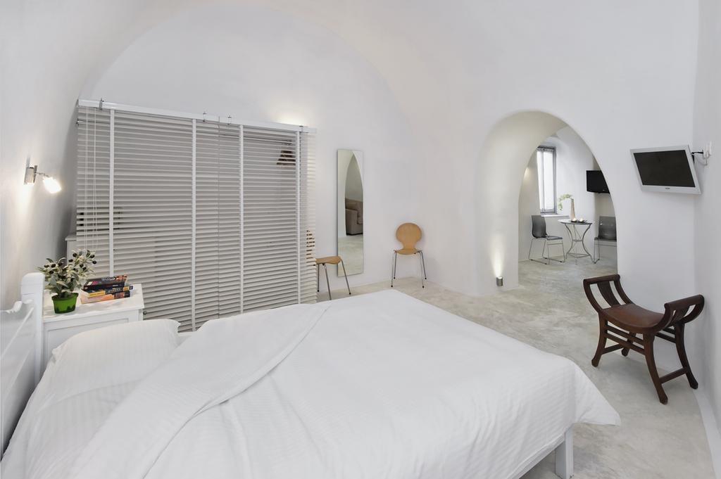 Hotel Thireas 4*