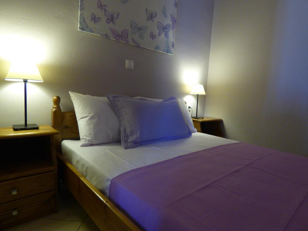 Apartment Rampelia Imerovigli (Santorini)