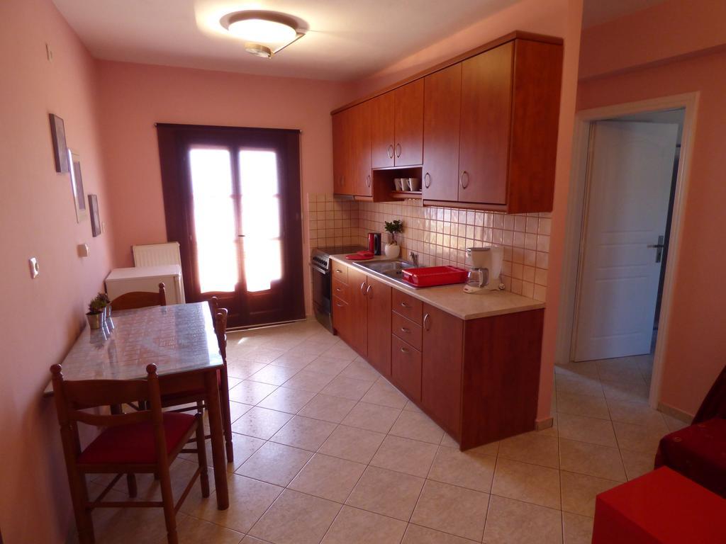 Apartment Rampelia Imerovigli (Santorini)