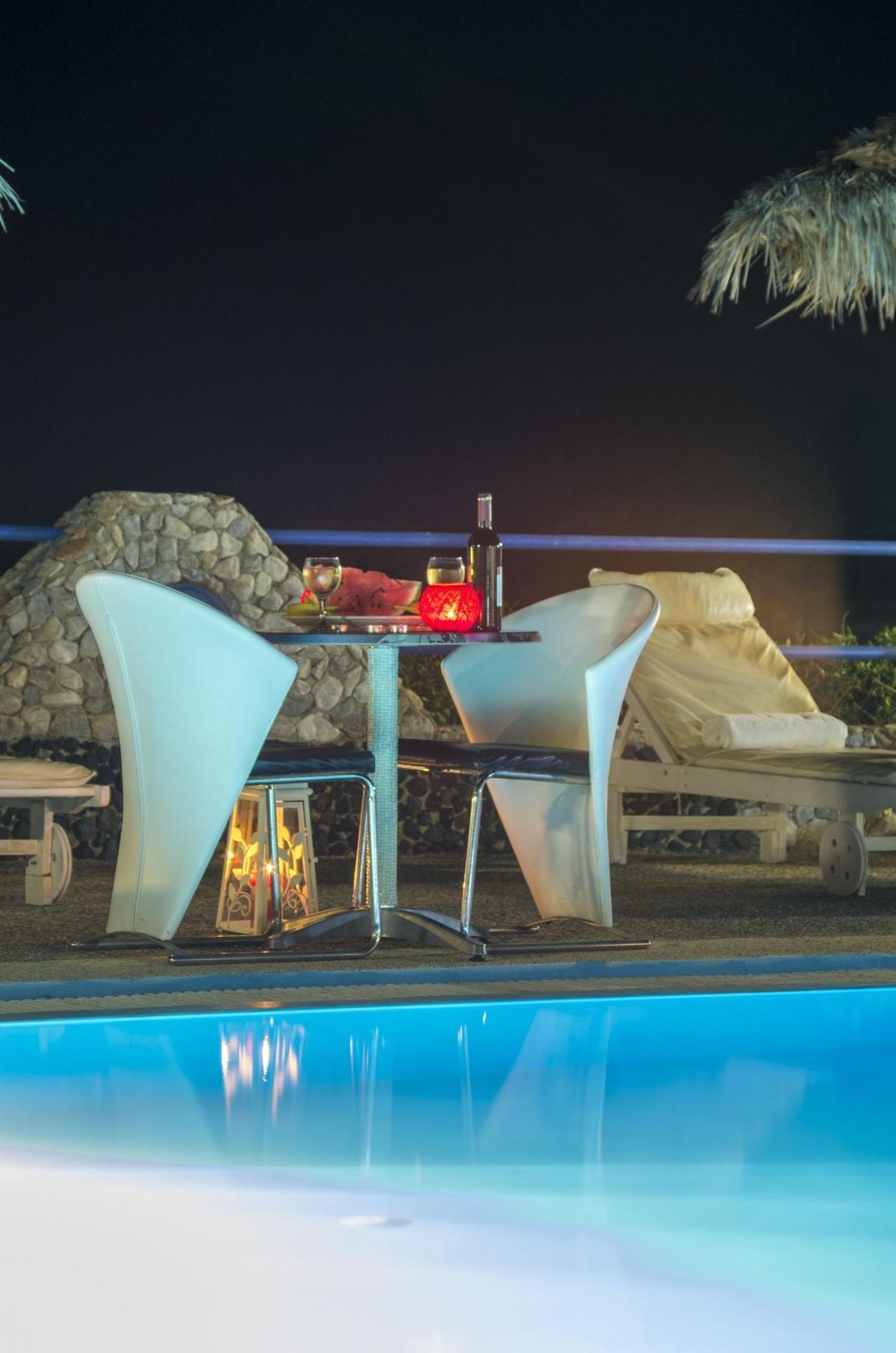 Pantheon Aparthotel 4*