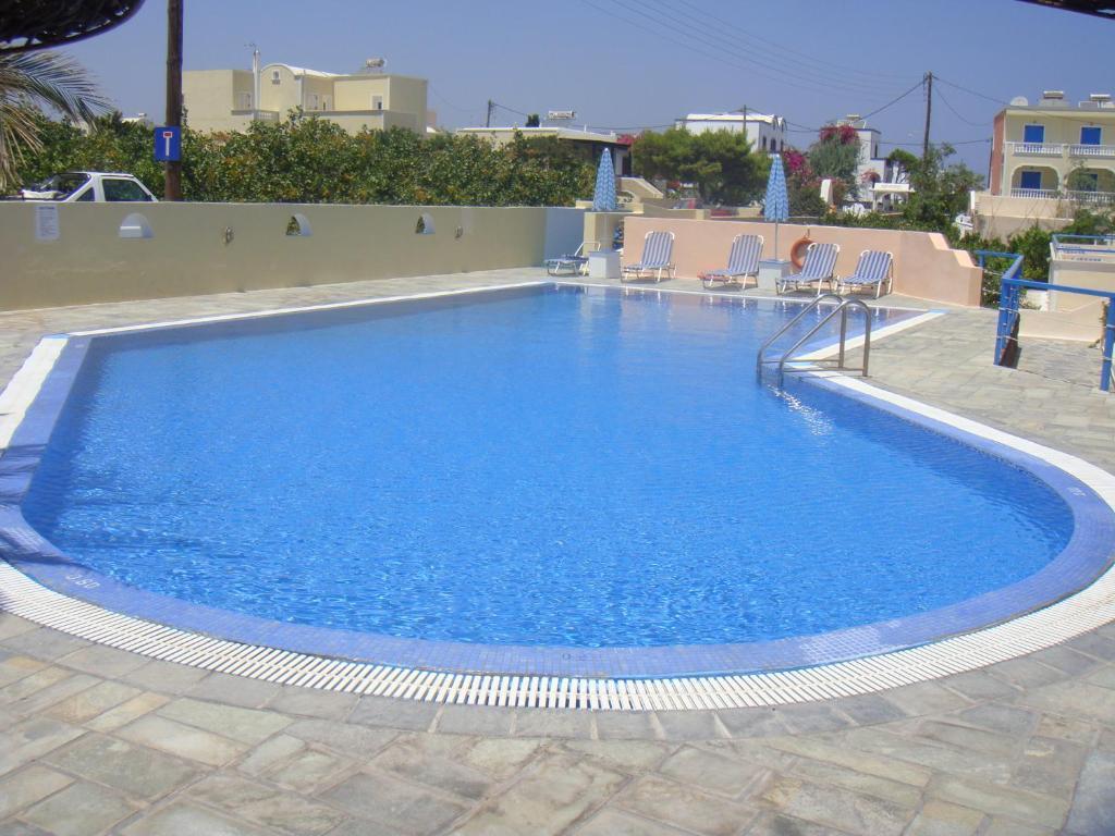 Avra 2* Kamari (Santorini)