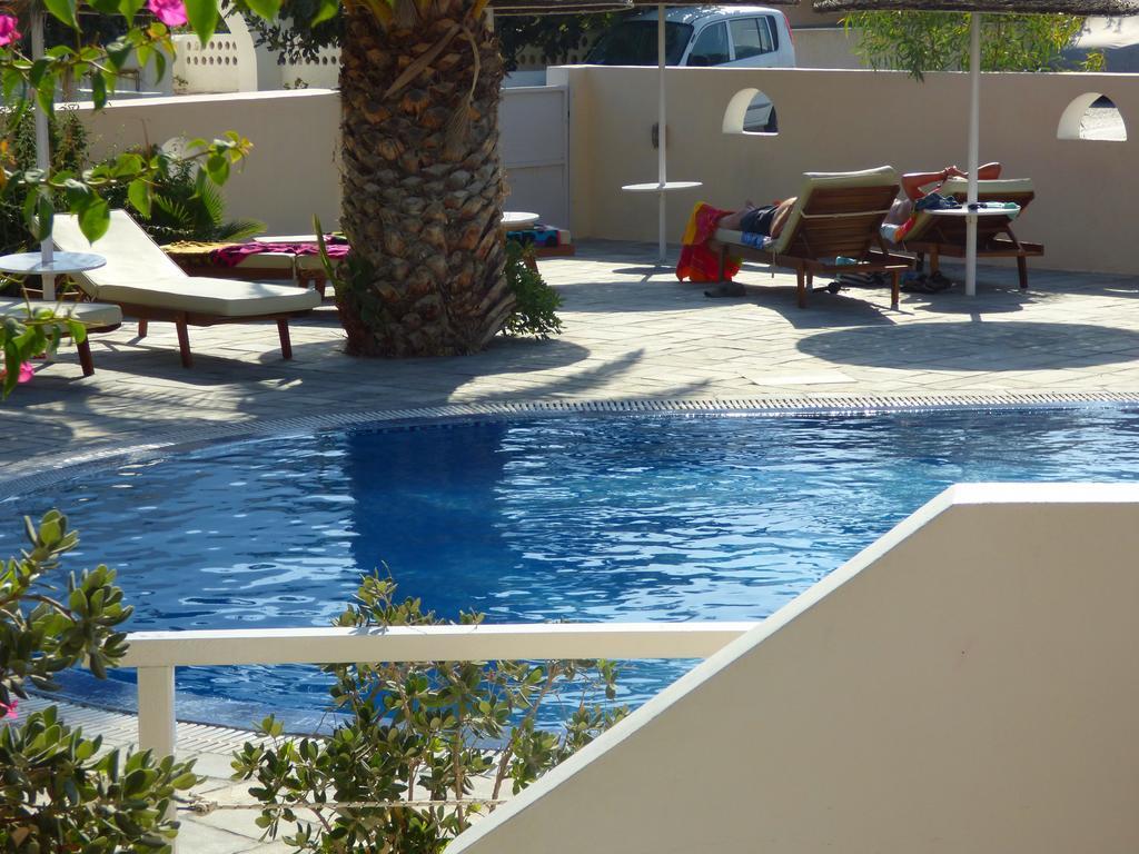 Avra 2* Kamari (Santorini)