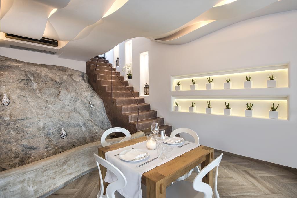 Skyfall - Adults Only Hotel