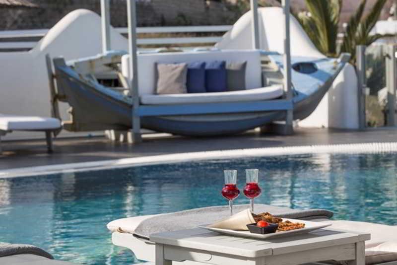 Callia Retreat 2* Fira (Santorini)