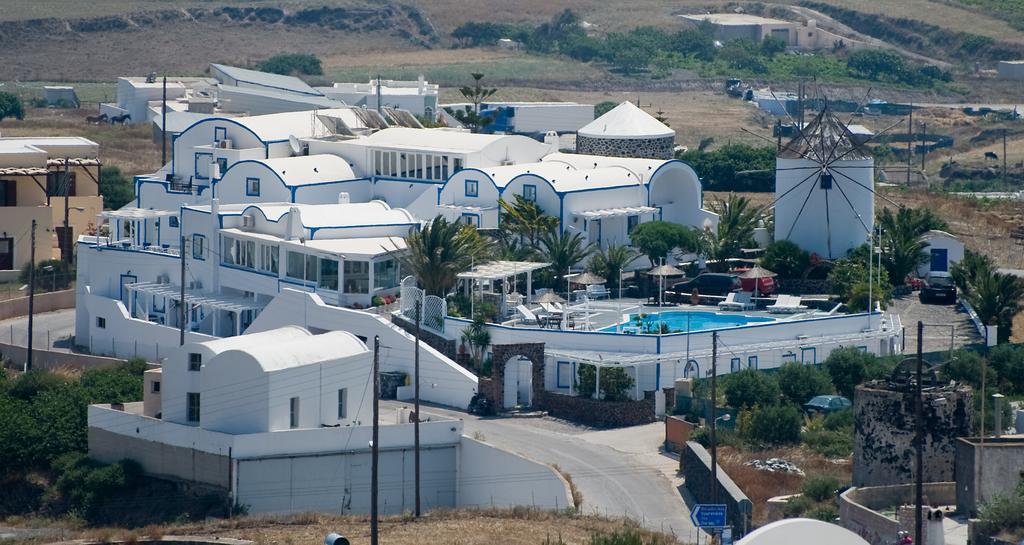 Milos 4*