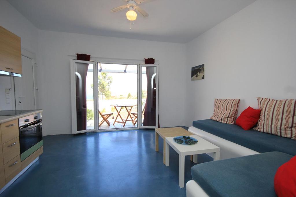 Thea Luxury Aparthotel Fira (Santorini)