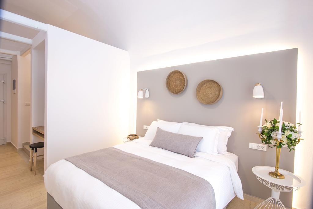 Louis Santorini Aparthotel 2*