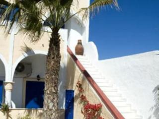 Ilios Guest house 2*