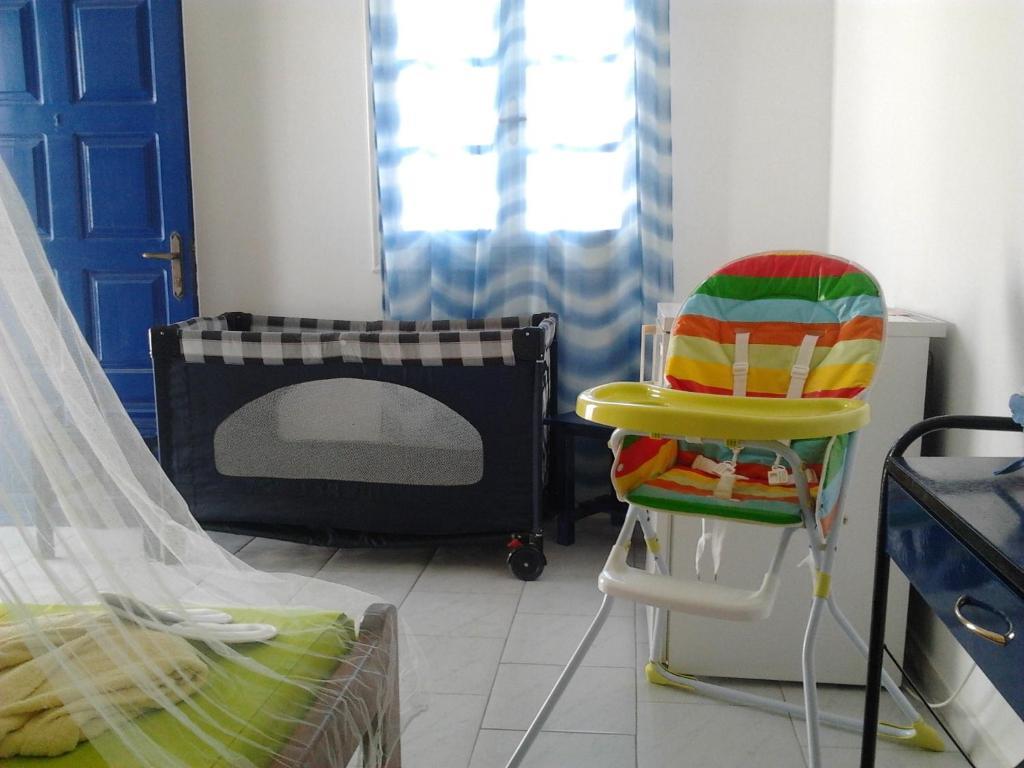 Hotel Kostas Perissa (Santorini)