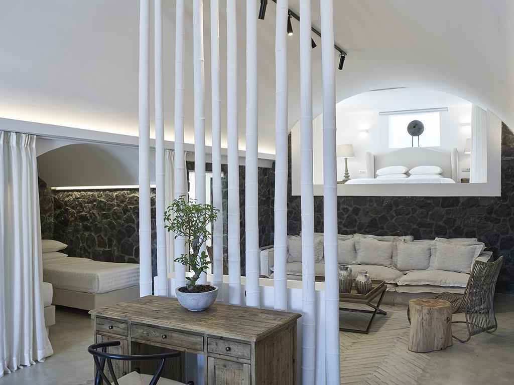 Villa Hideaway Fira (Santorini)