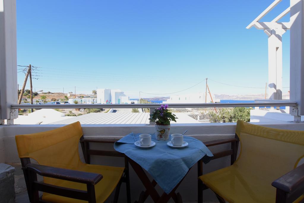Rodakas Hotel Akrotiri (Santorini)