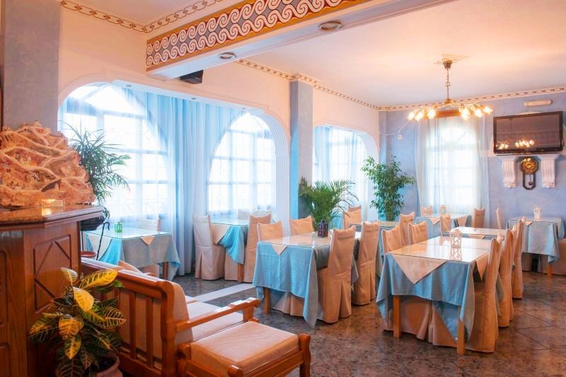 Golden Star Hotel 2*