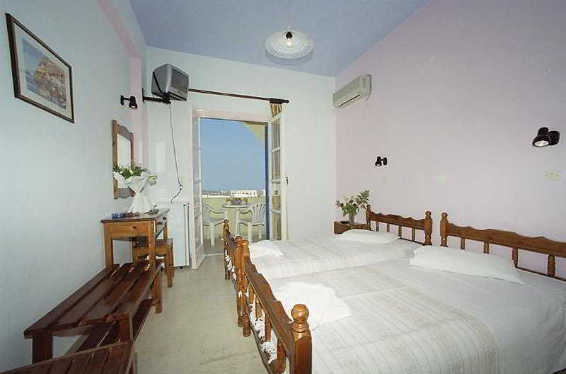 Cyclades 3*