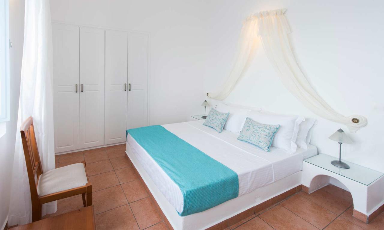 Kastro Hotel
