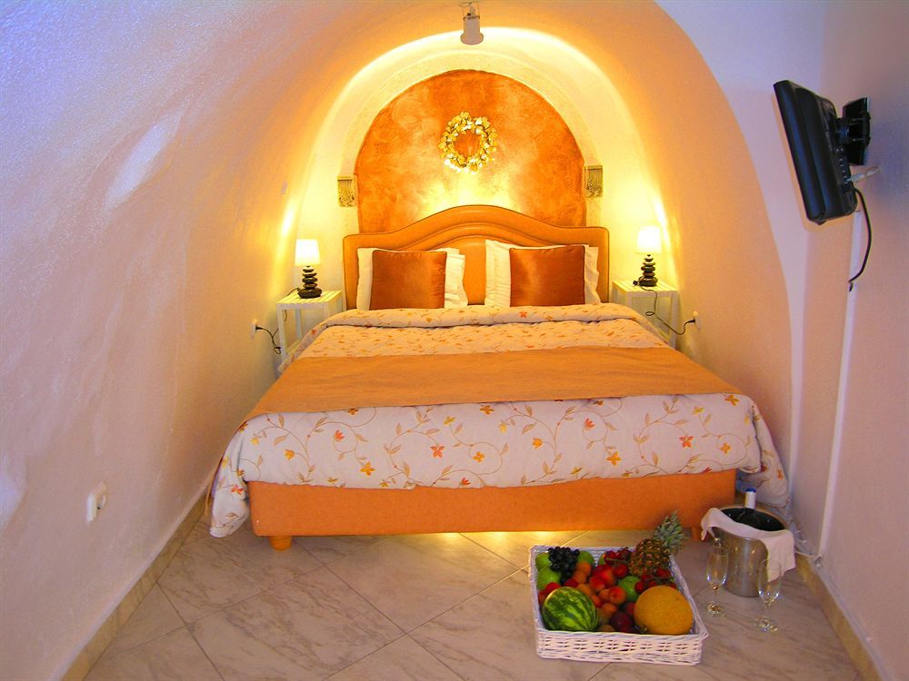 Aeolos Art & Eco Adults Only Hotel Imerovigli (Santorini)