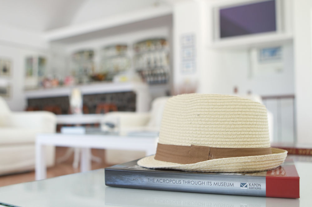 Milos Hotel Exo Katikies (Santorini)
