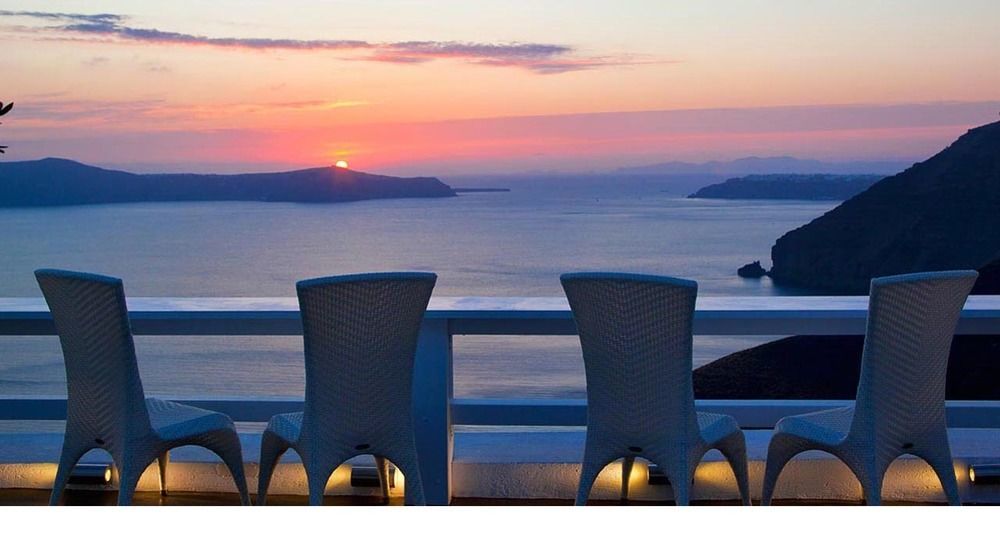 Thireas Hotel Fira (Santorini)