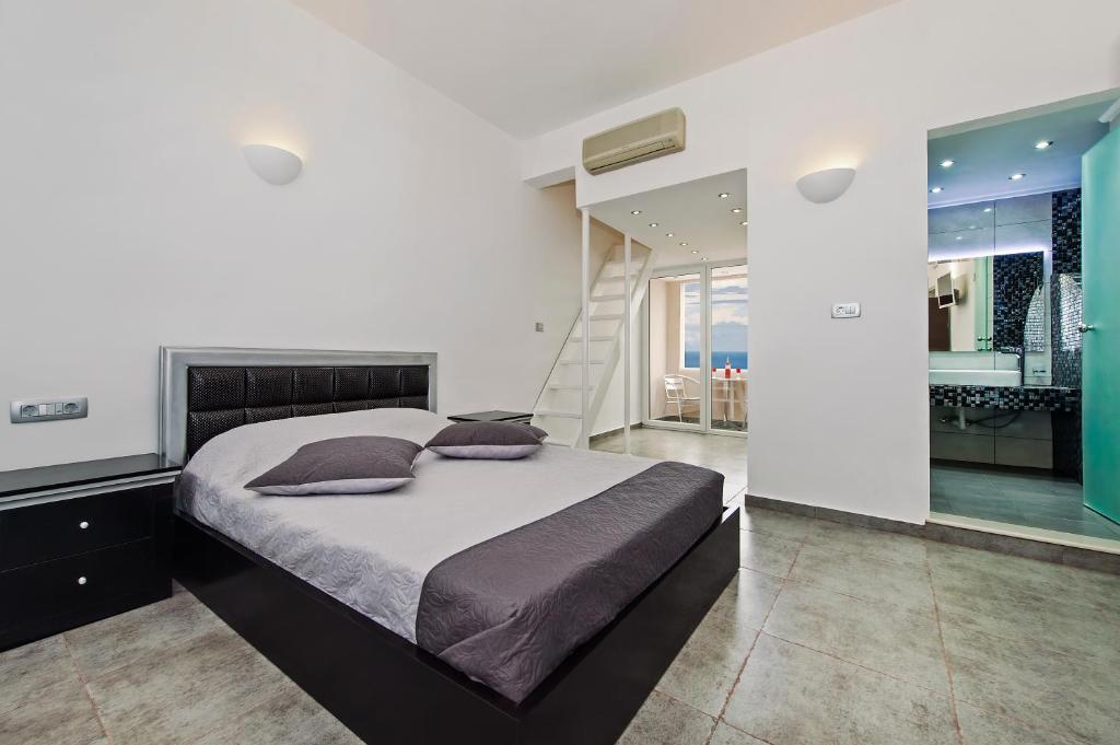 Gianna Guest house 3*