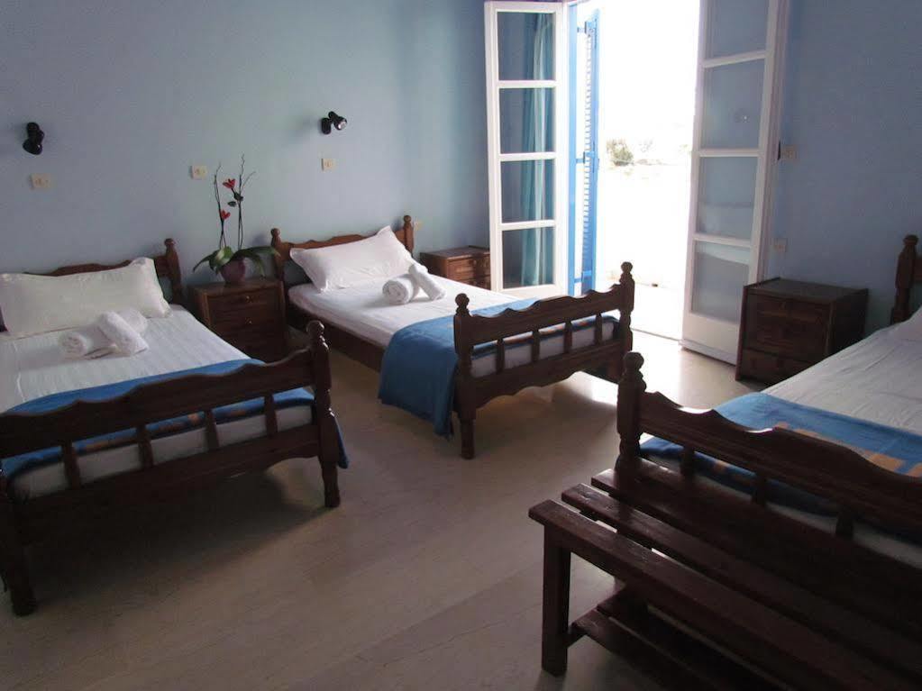Hotel Cyclades 3*