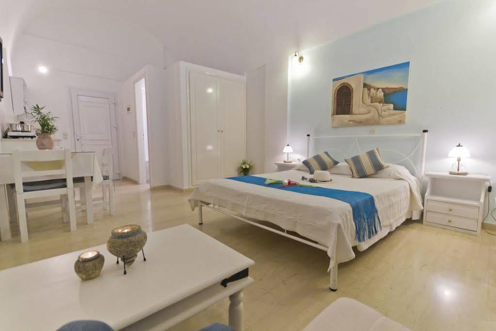 Louis Santorini