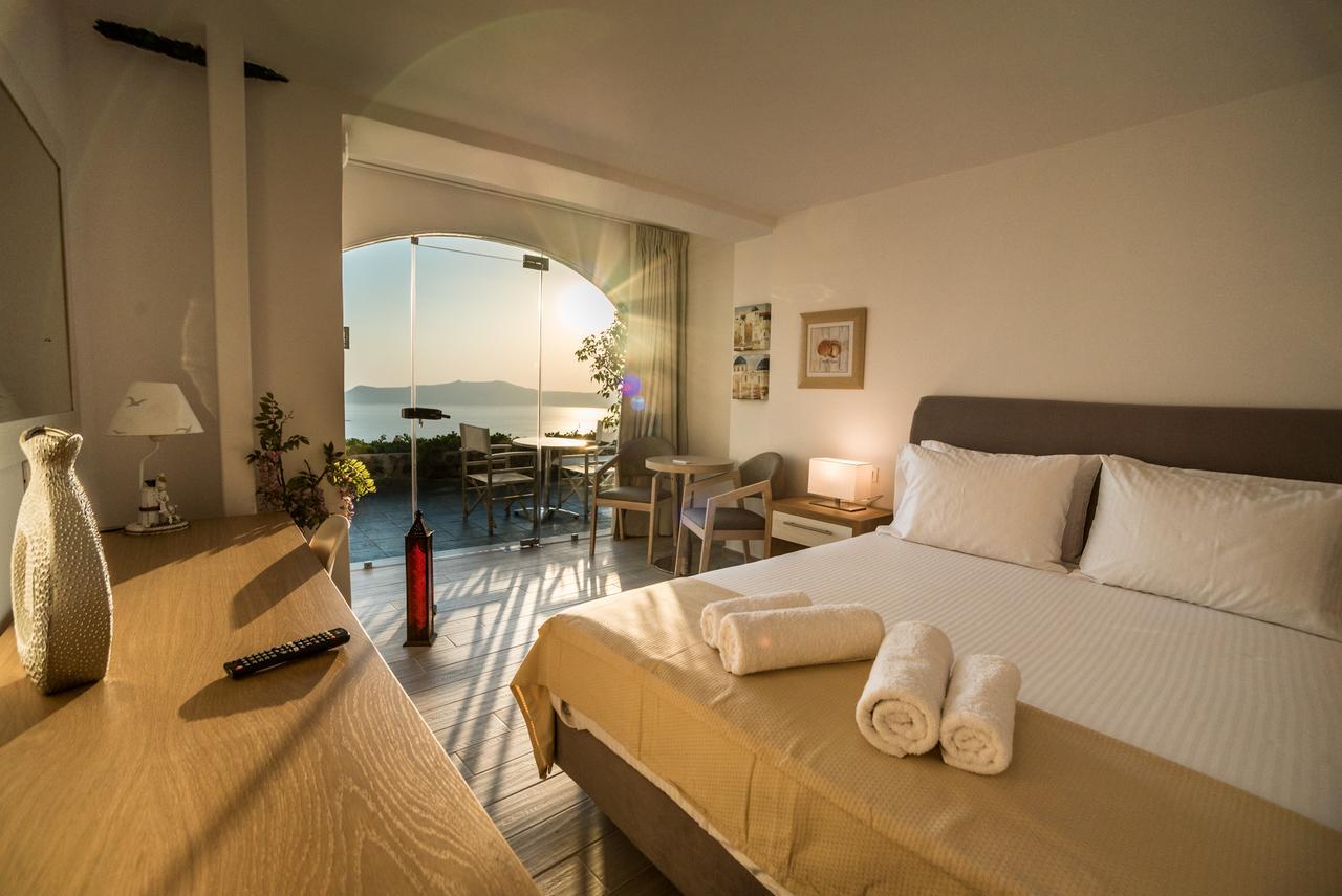 Kratiras View Luxury Fira (Santorini)
