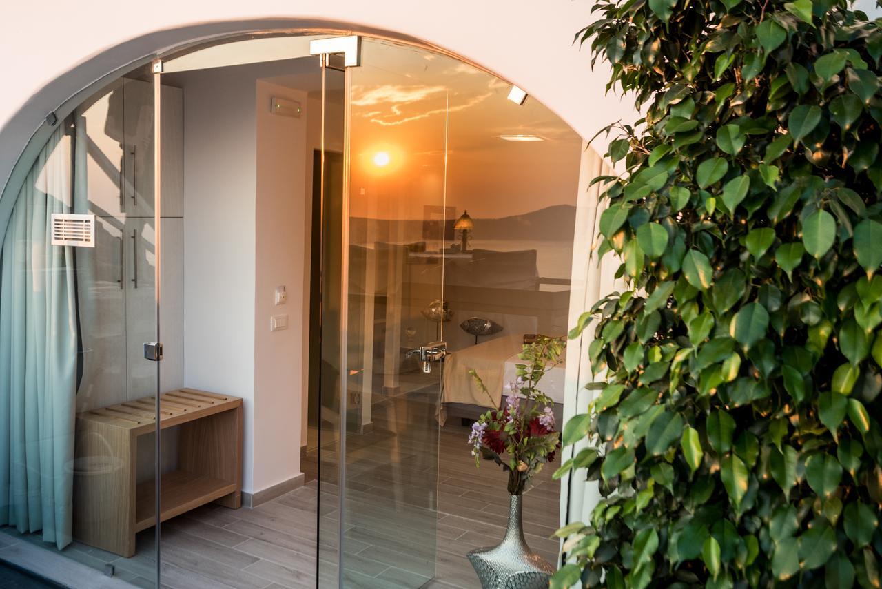 Hotel Kratiras View Luxury 3*