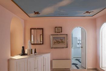 The Tsitouras Collection Hotel Firostefani