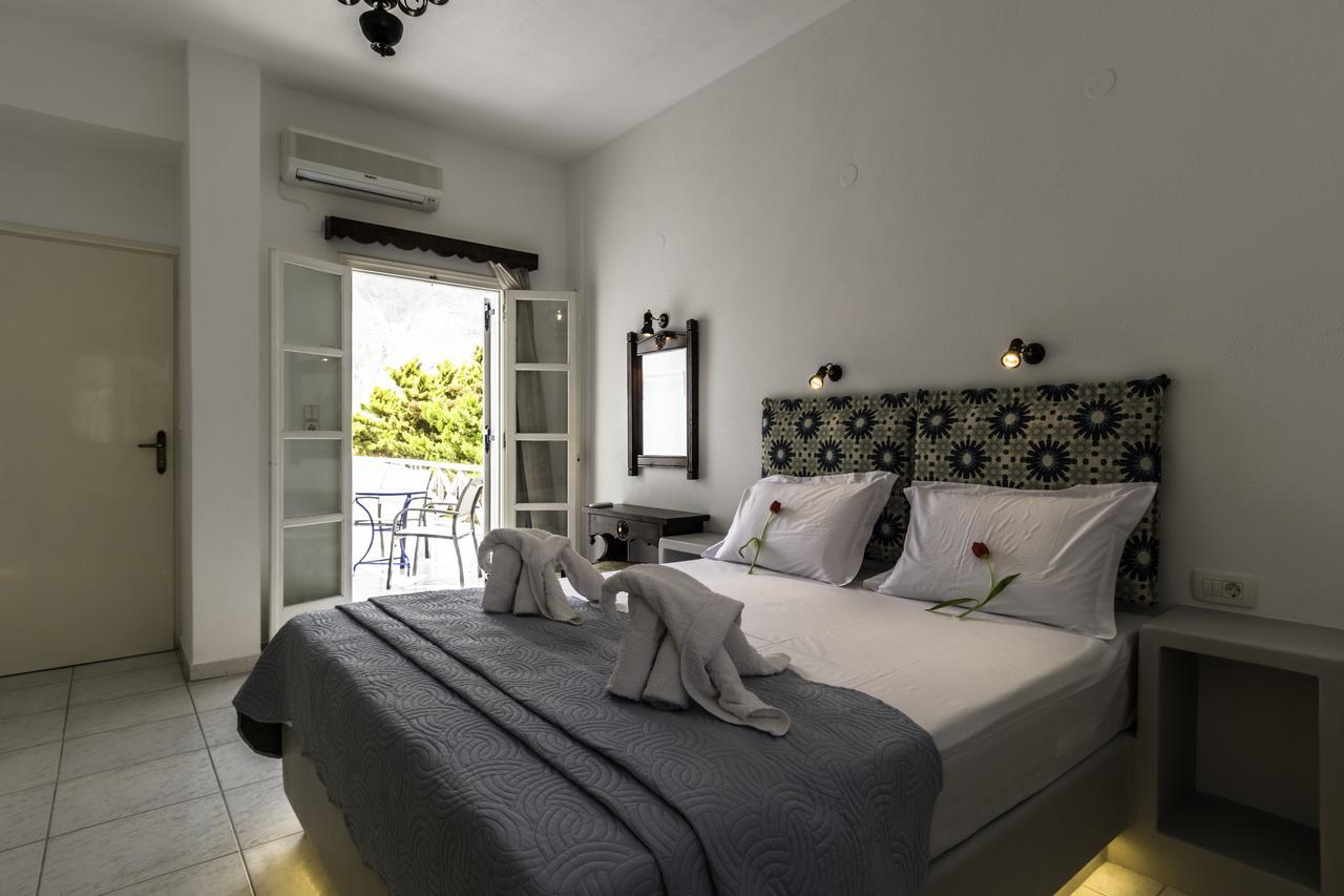 Hotel Kalamia Dolphins 2*