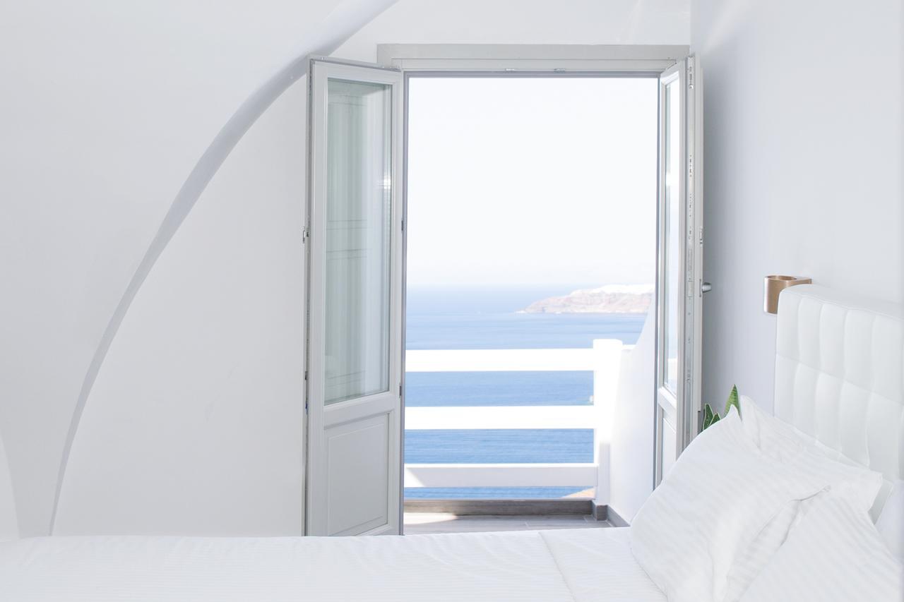 Thireas Hotel Fira (Santorini)