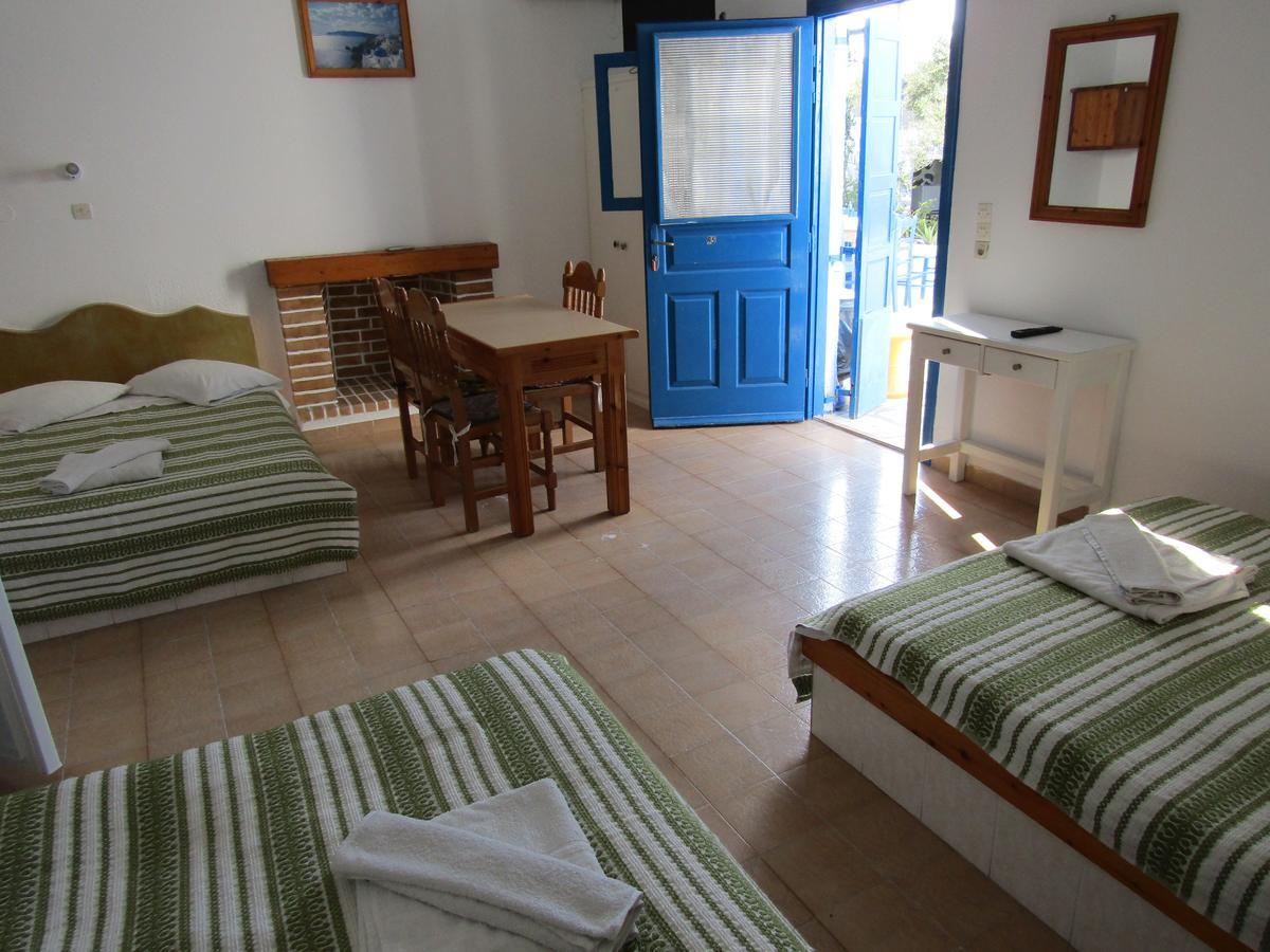 Perissa 2* Agios Georgios (Santorini)
