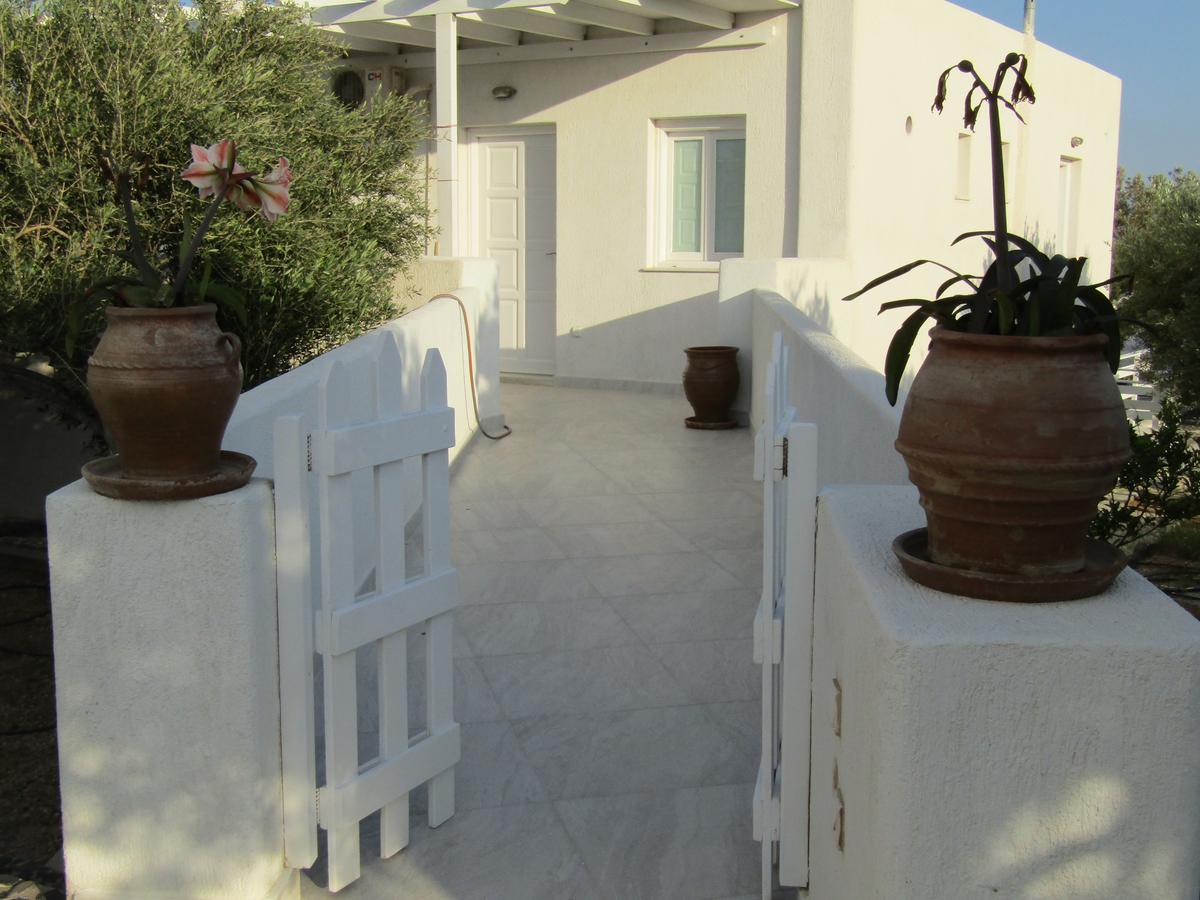 Perissa Hotel