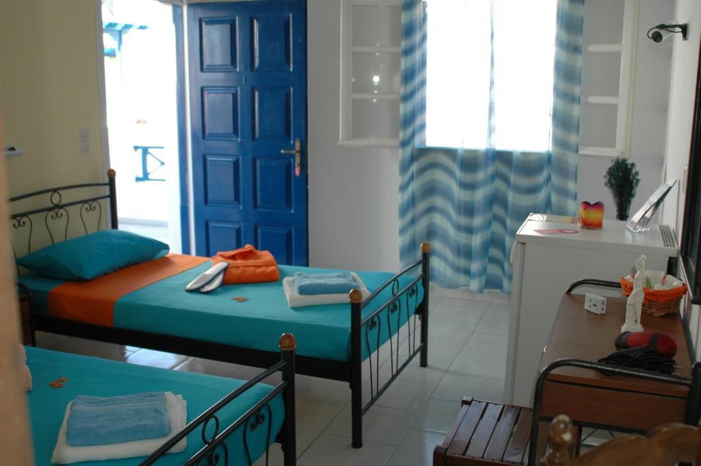 Kostas 4*