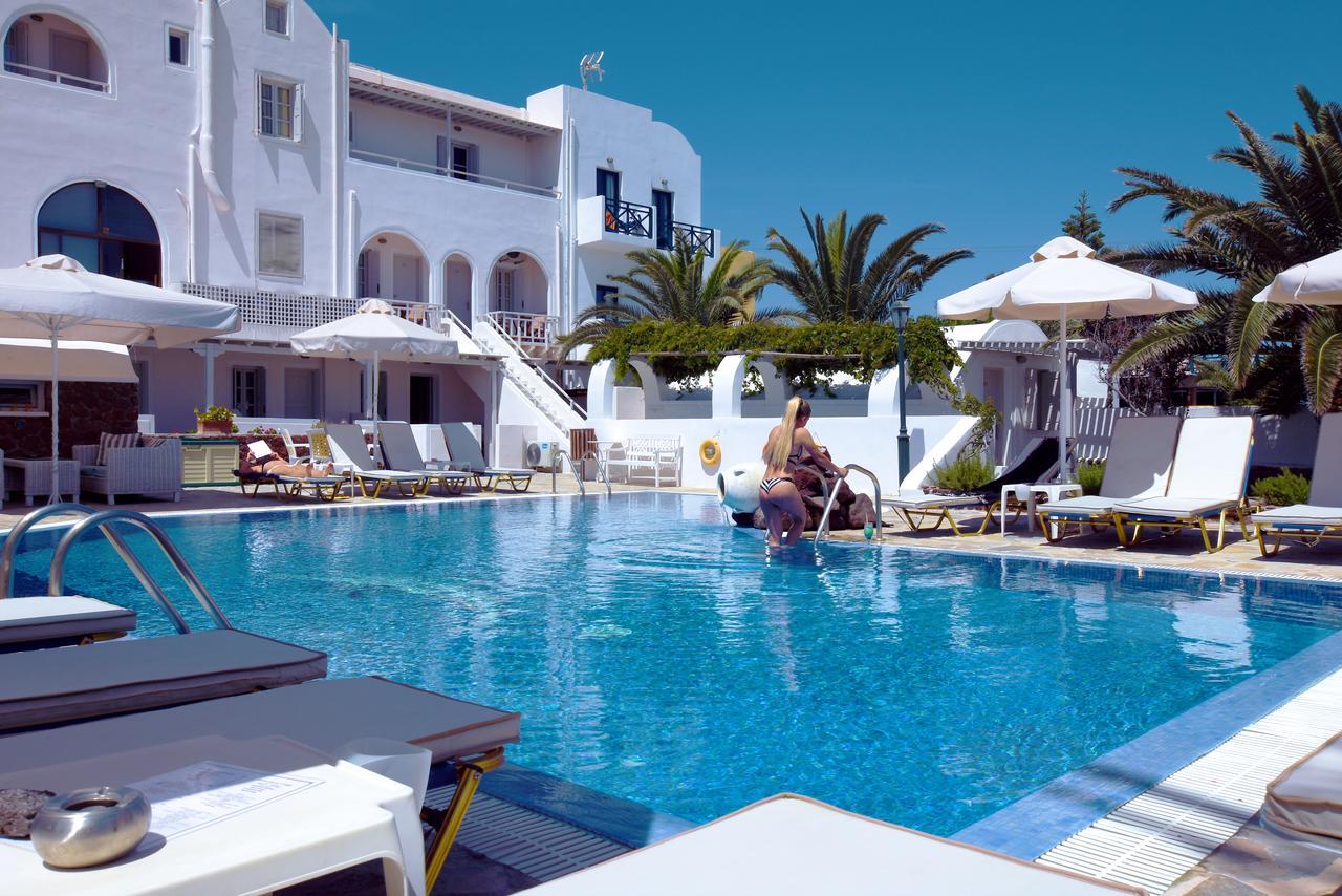 Rodakas Hotel Akrotiri (Santorini)