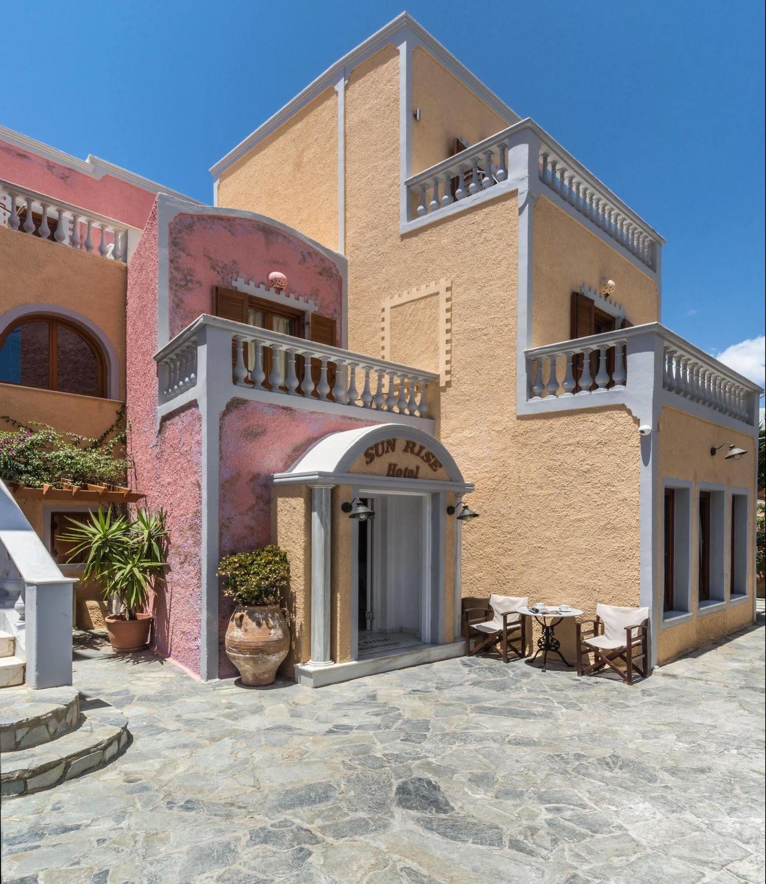 Hotel Sunrise Fira (Santorini)