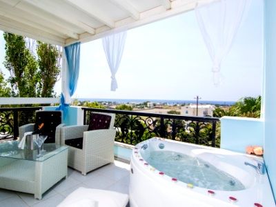 Pantheon Aparthotel