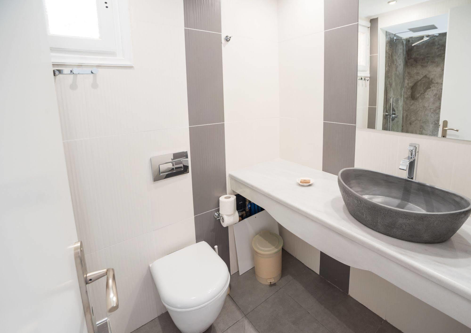 Ifestia Aparthotel 2*
