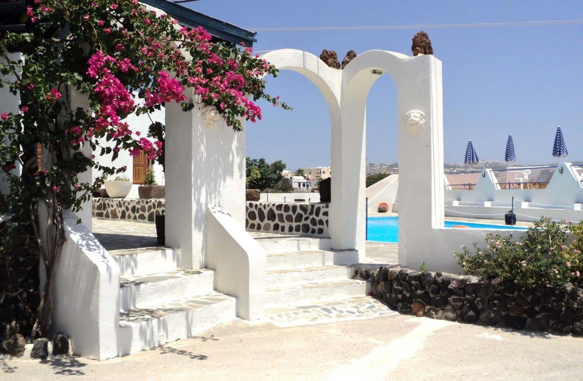 Hotel Adamastos
