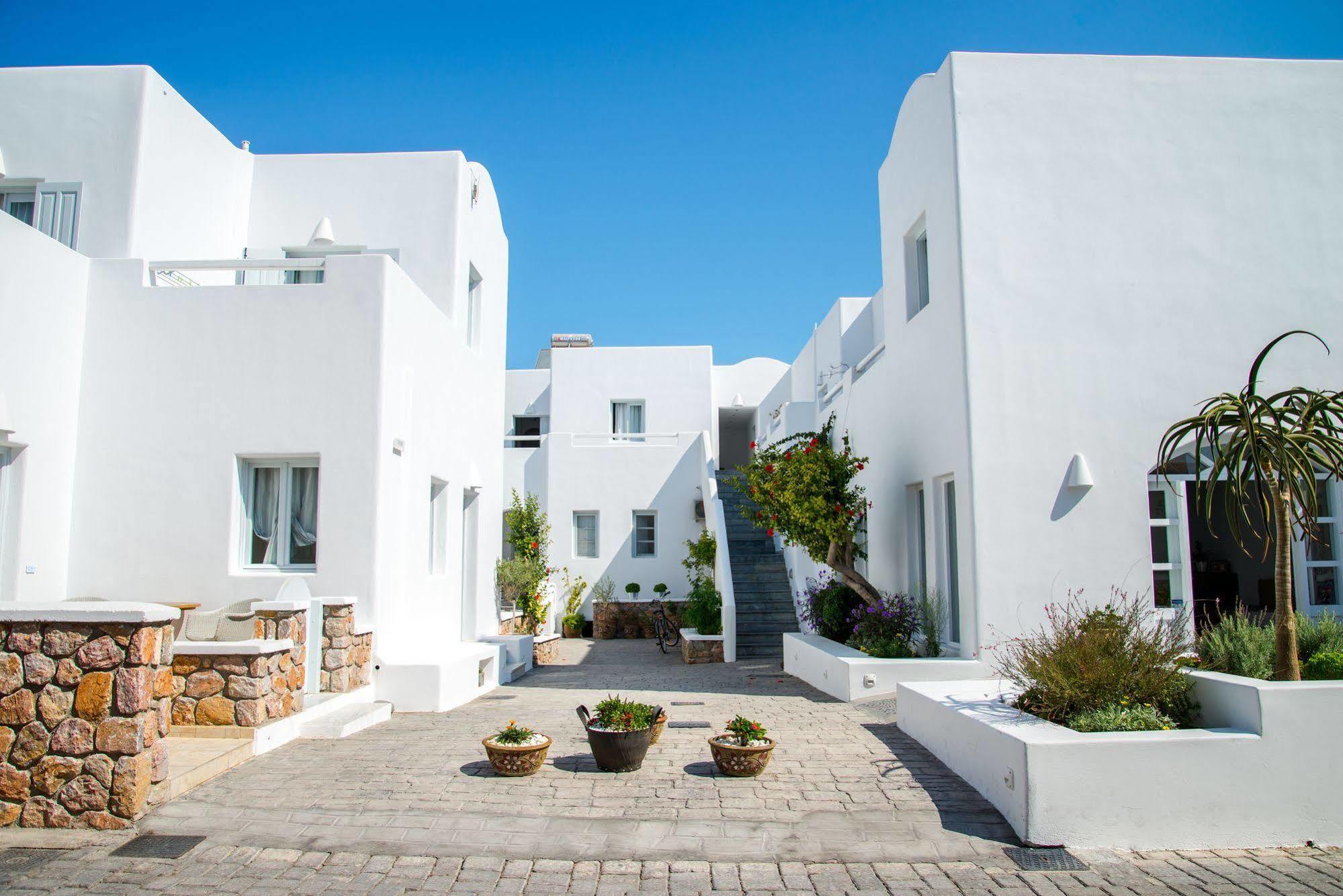 Makris Beach Aparthotel