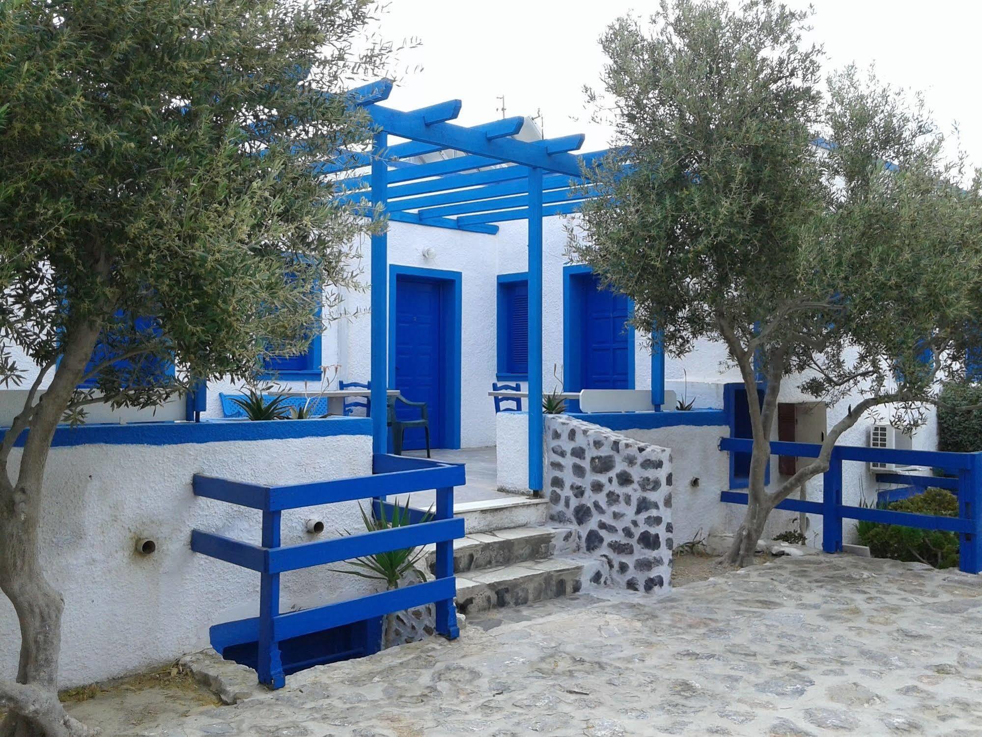 Perissa 2*