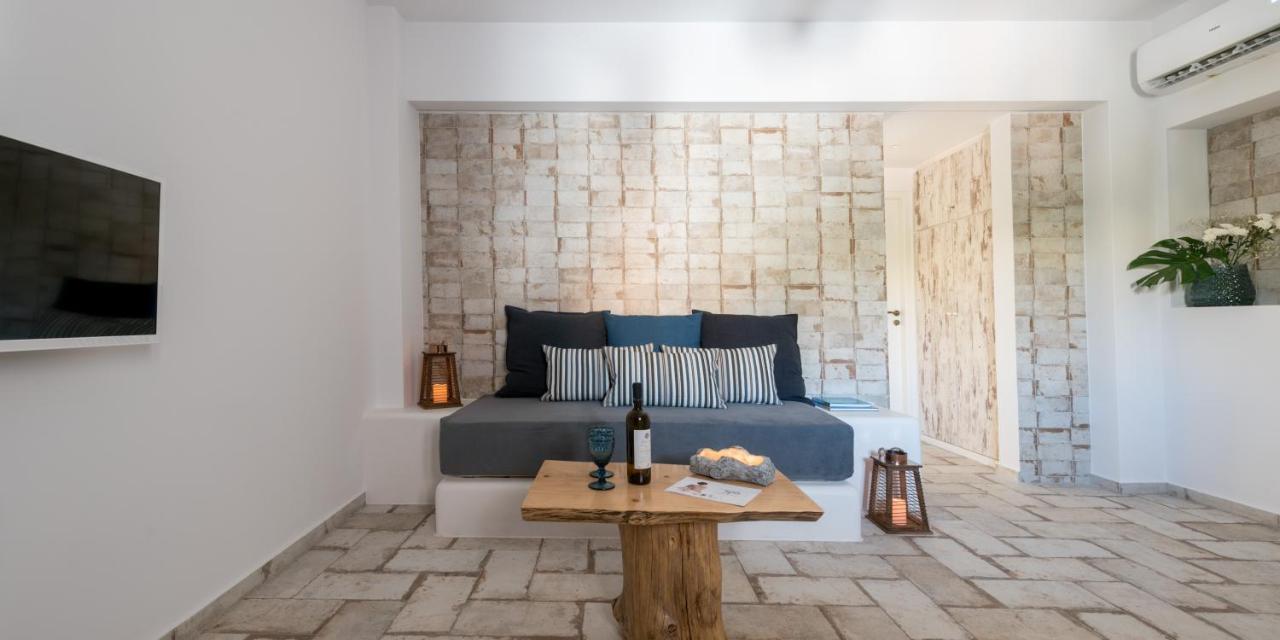 Elia Residences Santorini 3*