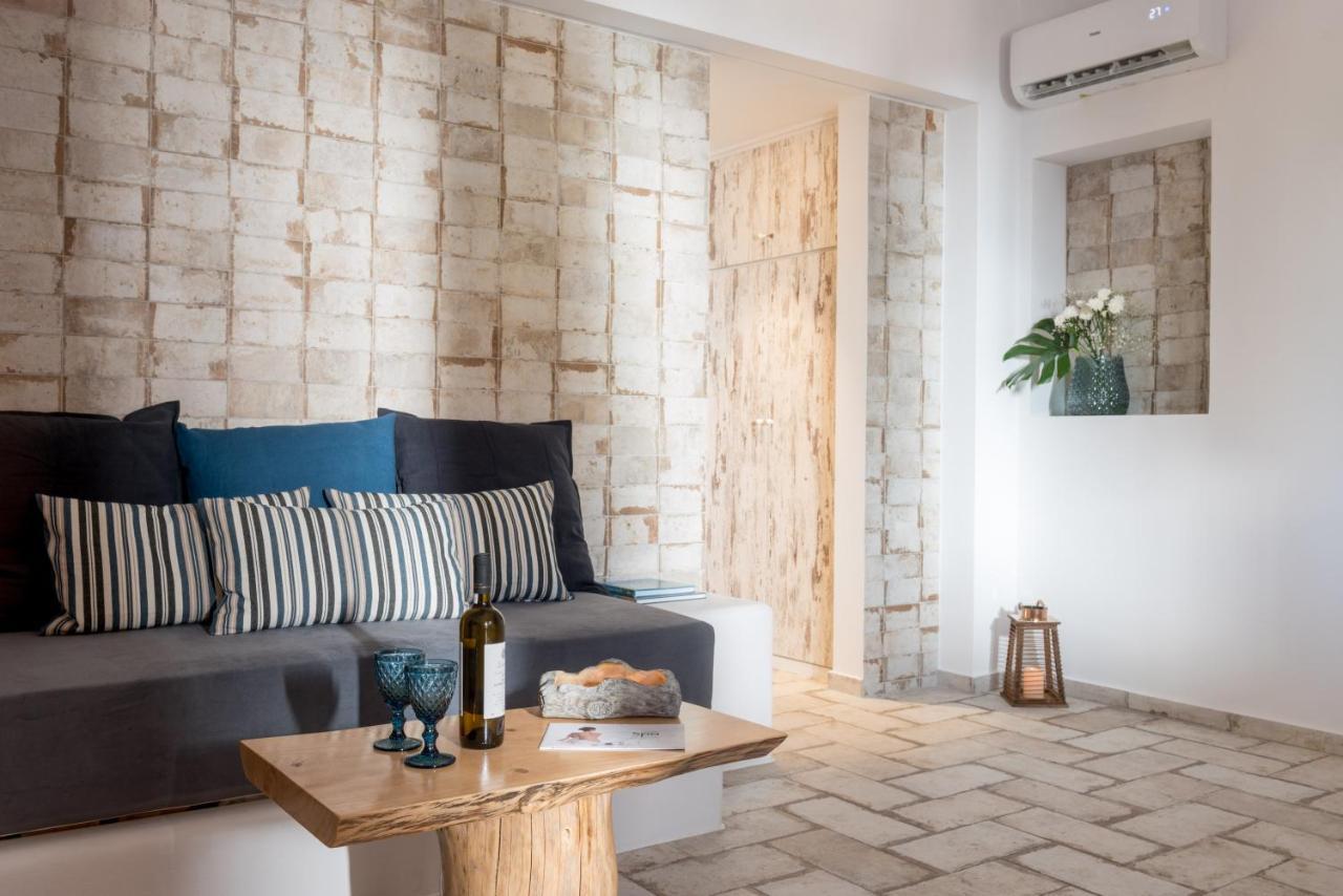 Bed & Breakfast Elia Residences Santorini